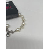 Paparazzi Jewelry Amour White Bracelet Item 52