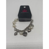 Paparazzi Jewelry Amour White Bracelet Item 52