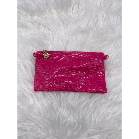 Glossy Women’s Shoulder Bag for Classy Casual Looks Pink