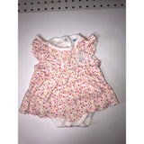 Baby Girls Lot 2pcs Size 0-3m Floral and Heart Design Random Lot