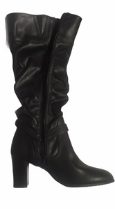 Jaclyn Smith Women’s Size 9 Boots NWT